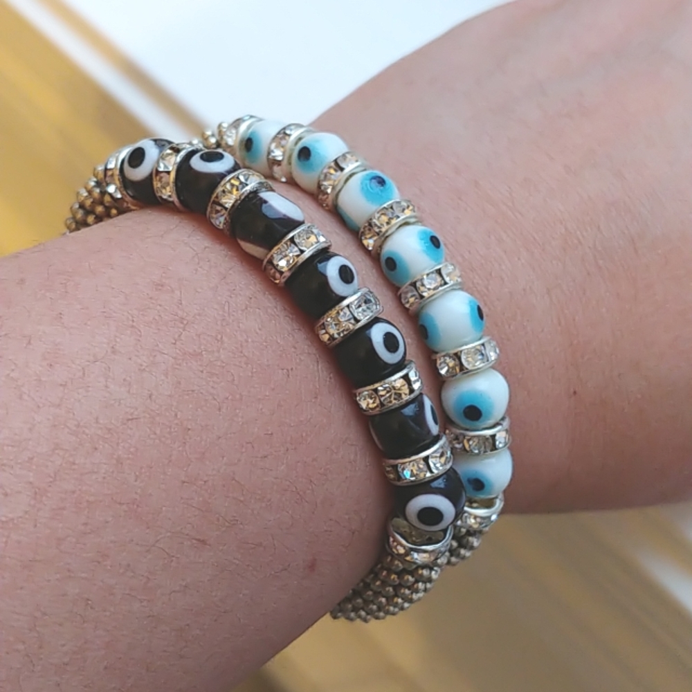 ✨BOGO FREE✨ 2 glass beads evil eye stretch bracelets  NWT